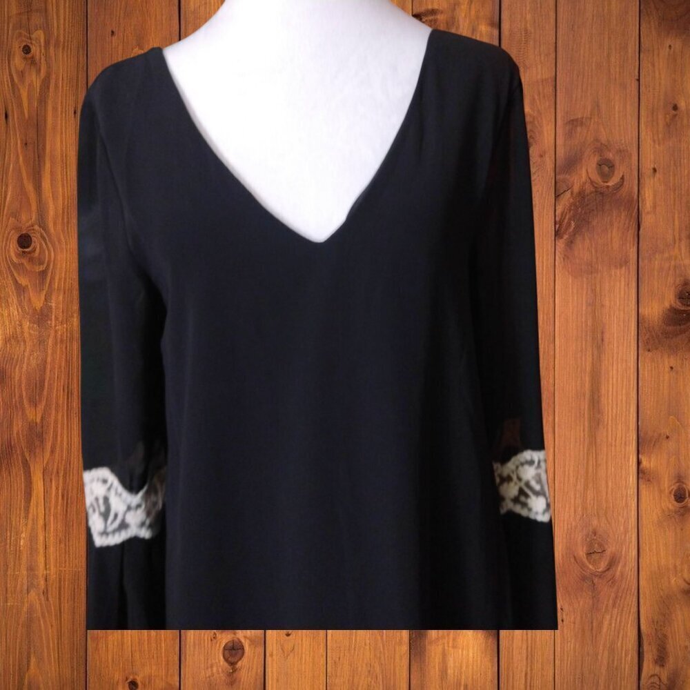 Umgee Size Small Black Bell Sleeve Lace Tunic Whimsigoth Gypsy Dress V-Neck - Picture 2 of 6